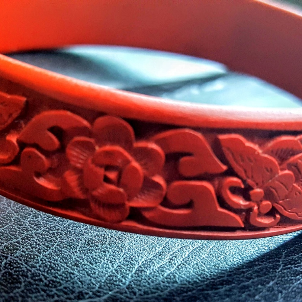 Cinnabar bangle